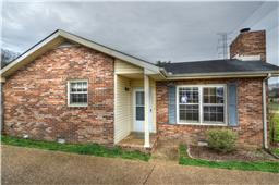 303 Clofton Dr, Nashville, TN 37221-3444
