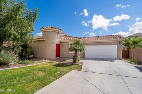16007 171st Ln, Sun City, AZ 85388-0211