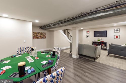 1102 Cumberland Ave, West Deptford NJ  08096-3041 exterior