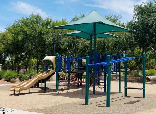 3621 Leslie Dr, Gilbert AZ  85296-2863 exterior