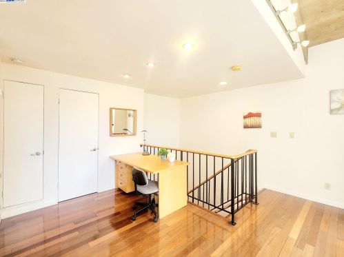 2352 Hilgard Ave, Berkeley CA  94709-1312 exterior