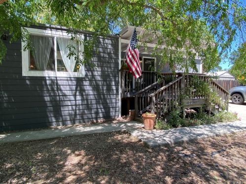 281 Las Tablas Rd, Templeton, CA 93465-5439