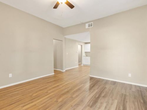 3730 Copeland St, Dallas TX 75210-2122 exterior