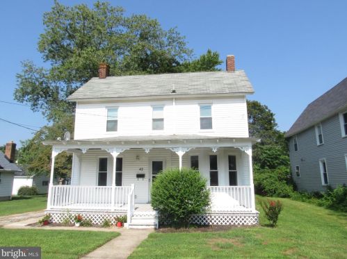 42 Railroad Ave, Camden-Wy, DE 19934-1023