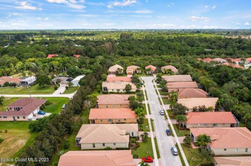 6196 Coverty Pl, Vero Beach FL  32966-6486 exterior