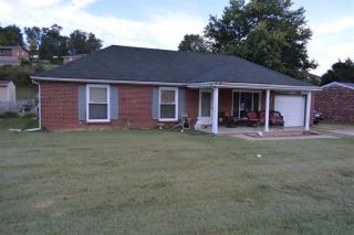 273 Redmar Blvd, Radcliff, KY 40160-1422