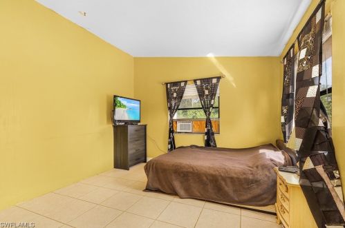 804 Jefferson Ave, Lehigh Acres FL  33972-1216 exterior