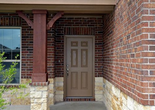 8922 Finnery Dr, Tomball, TX 77375-2156