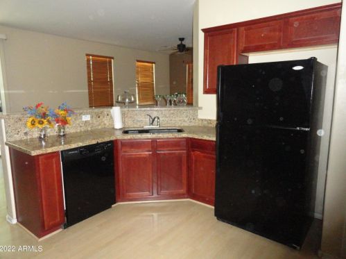 2954 Dunbar Dr, Phoenix AZ 85041-6112 exterior