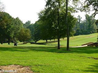 5315 Wayne Rd, Greensboro, NC 27407-7319