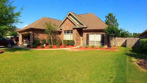 38 Concert Ct, Freeport, FL 32439-2472