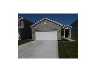 2378 Shadow Bend Dr, Columbus, IN 47201-1456