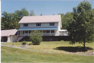 15 Mercurio Way, Hampton, NY 12837-2508