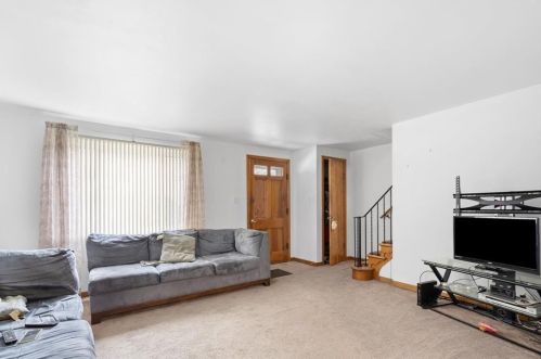 2928 Brentwood Ave, Pittsburgh PA  15227-2528 exterior