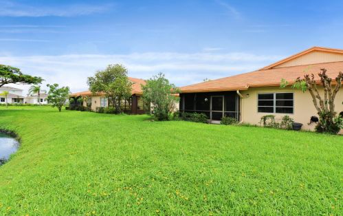 13566 Sabal Palm Ct, Delray Beach FL  33484-1440 exterior