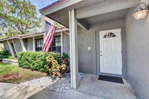 1131 Barnstaple Cir, West Palm Beach, FL 33414-8904
