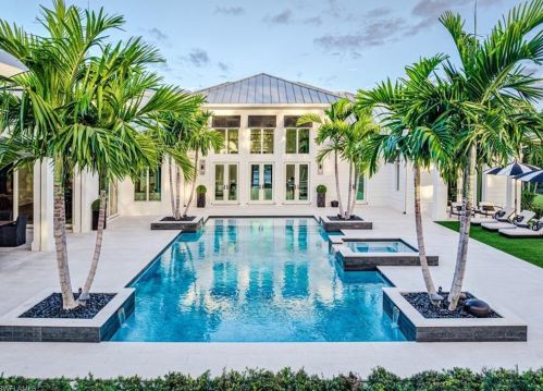 185 Cajeput Dr, Naples, FL 34108-2614