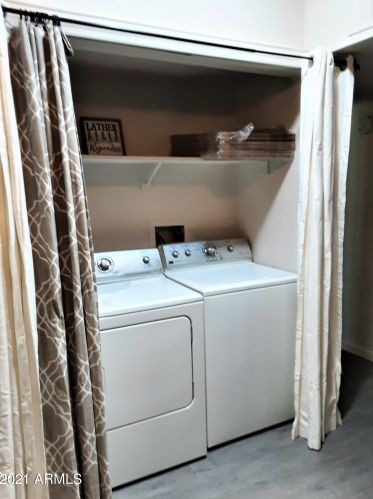 4752 14th St, Phoenix AZ  85014-3798 exterior