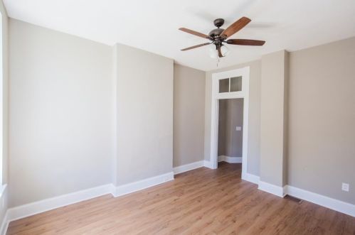 1303 Scott St, Covington KY  41011-3404 exterior