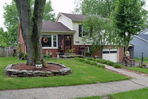 326 Wilson Downing Rd, Lexington, KY 40517-1429