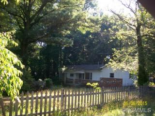 25 Sweet Clover Ln, Hendersonville, NC 28739-4986
