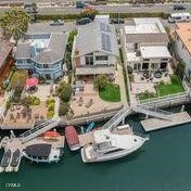 2231 Victoria Ave, Oxnard CA  93035-2930 exterior