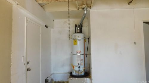 43528 32nd St, Lancaster CA  93535-4958 exterior