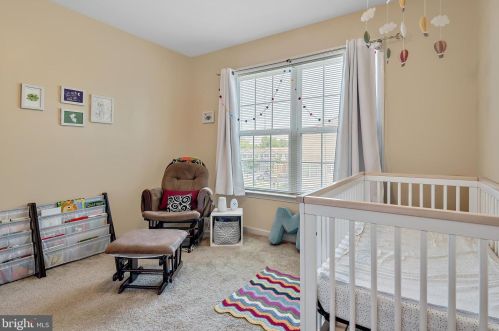 440 Waterleaf Ct, Navy Sup Dpt PA  17050-2489 exterior