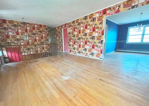 4 Mountainside Rd, Warwick NY  10990-2237 exterior