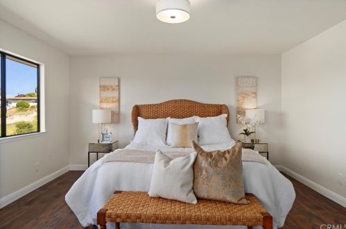 1500 Hillcrest Dr, Pismo Beach CA  93420-2215 exterior