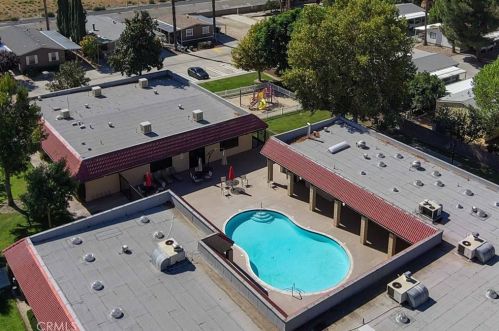 913 Grand Ave, San Jacinto CA  92582-3862 exterior