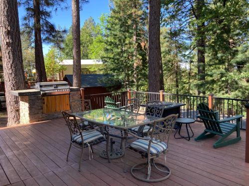 5442 Begonia Dr, Pacific House, CA 95726-9434