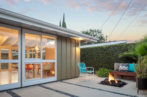 3014 Shipway Ave, Long Beach CA  90808-4327 exterior