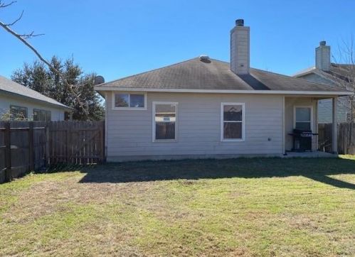 11500 Lapoynor St, Webberville TX  78653-4998 exterior