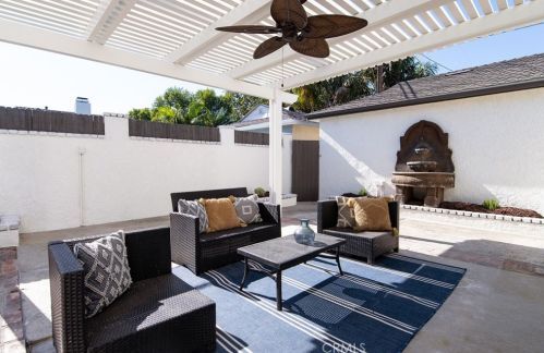 2809 Josie Ave, Long Beach CA 90808-4106 exterior