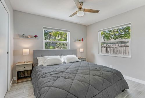 262 12th St, Delray Beach FL  33444-2916 exterior