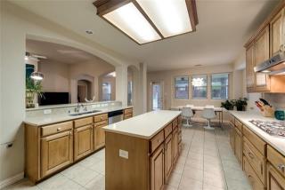 2412 Conroe Ct, Lewisville TX  75028-2377 exterior