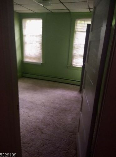 262 Fairview Ave, Paterson NJ  07508-1834 exterior