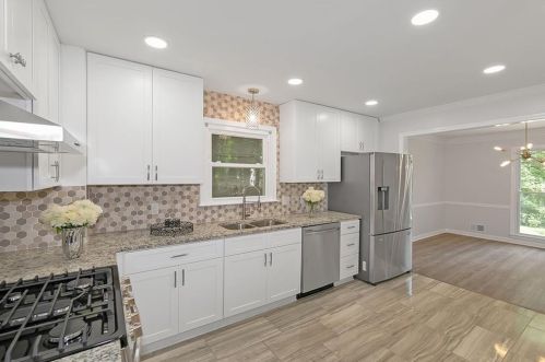 1711 Canberra Dr, Stone Mountain GA  30088-3608 exterior