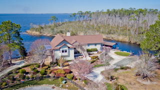 1495 La Paz St, Pensacola, FL 32506-9746