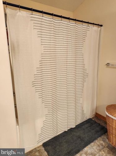 8736 Kentucky Springs Rd, Mineral VA  23117-4684 exterior