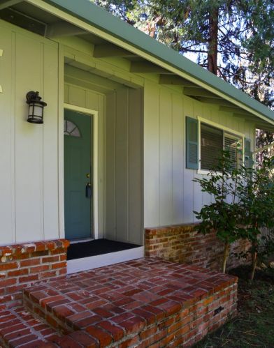 4954 Pony Express Trl, Snowline Camp, CA 95709-9617