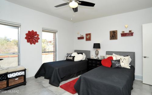 5200 Calle Del Ciervo, Tucson AZ 85750-1812 exterior