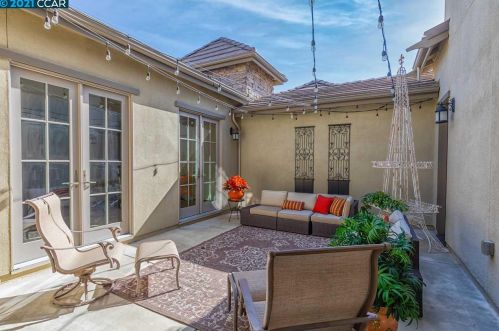 1033 Hawkshead Cir, San Ramon CA 94583-6004 exterior