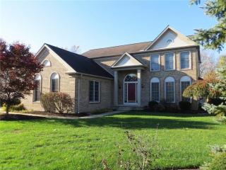 8524 Eaton Dr, Macedonia, OH 44067-3206