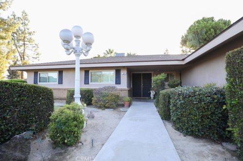 201 Quail Park Dr, Bakersfield, CA 93309-1214