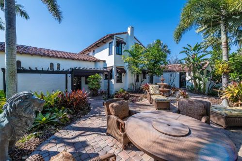 420 Ocean Dunes Rd, Daytona Beach FL  32118-4914 exterior