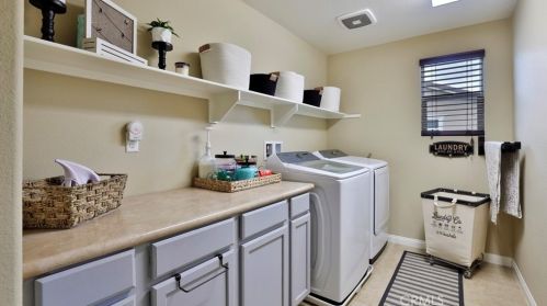 35595 Desert Rose Way, Lake Elsinore CA  92532-2905 exterior