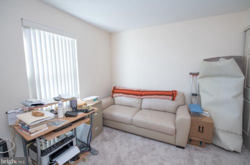 344 Independence Dr, Southampton PA  18966-2729 exterior