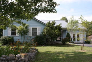 1595 Garden Ln, Cookeville, TN 38501-3074